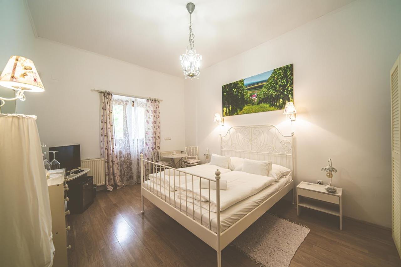 Bed and Breakfast Palkonyha Panzio Speiz Gasztromuhely Palkonya Экстерьер фото