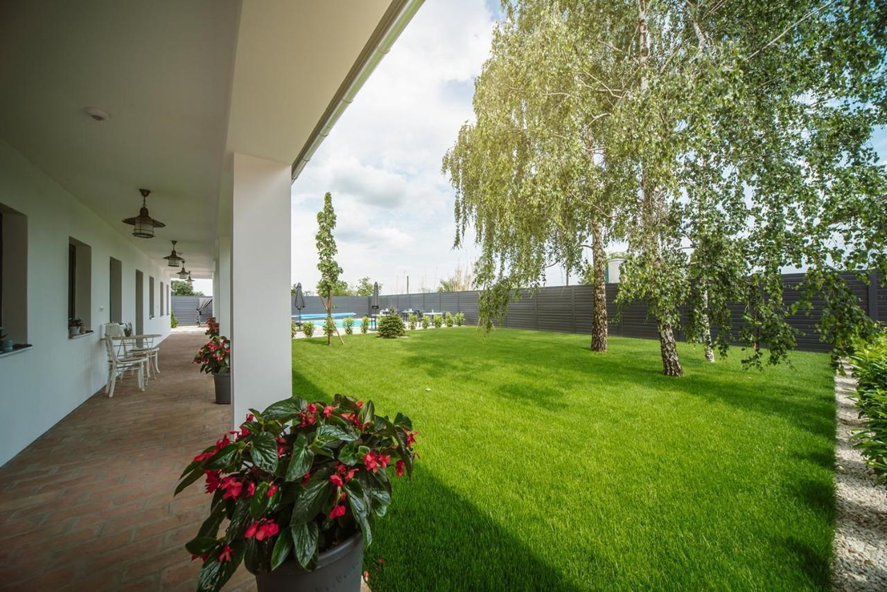 Bed and Breakfast Palkonyha Panzio Speiz Gasztromuhely Palkonya Экстерьер фото